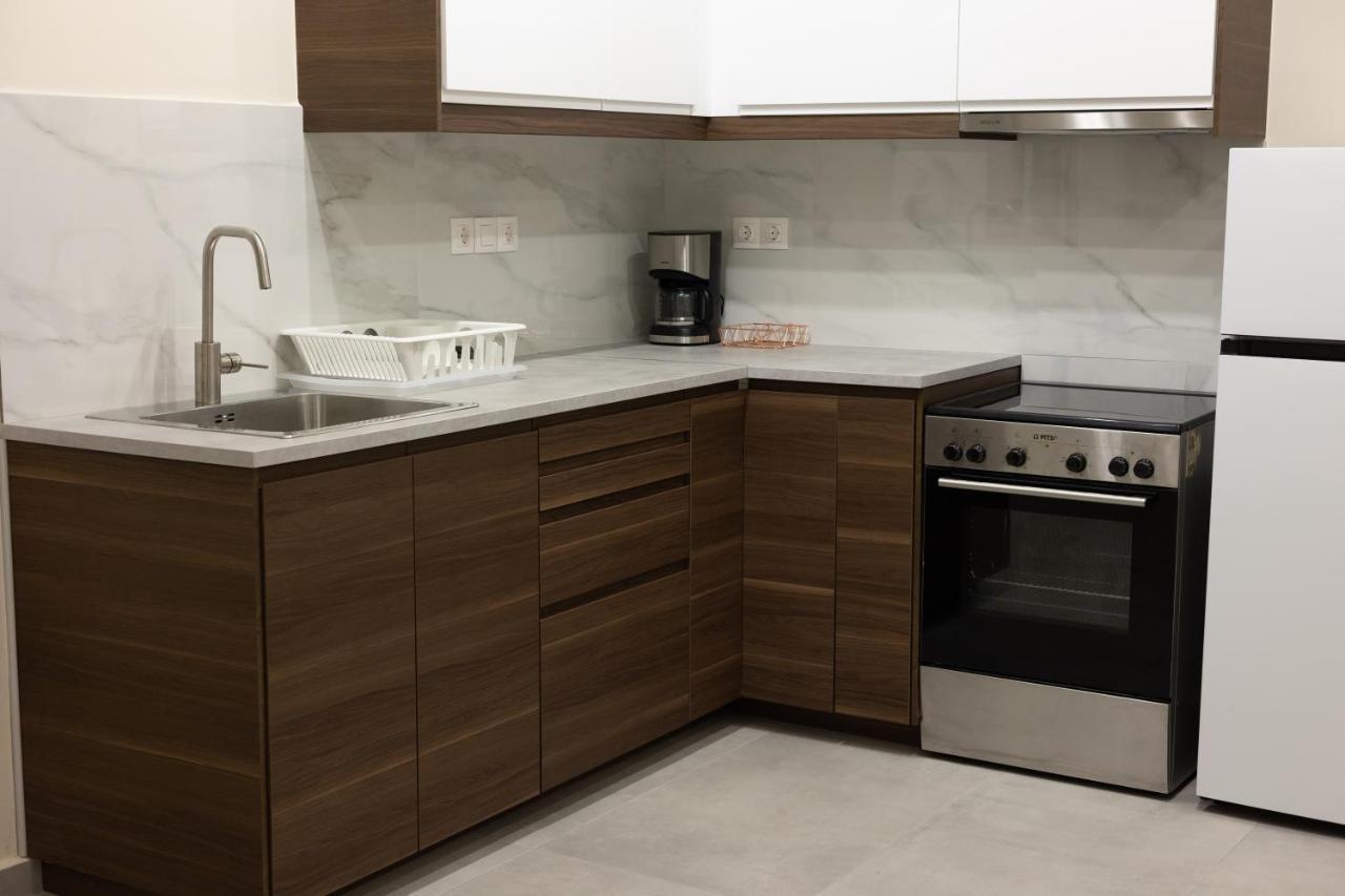 Adriana Apartment Agia Marina  Exterior photo